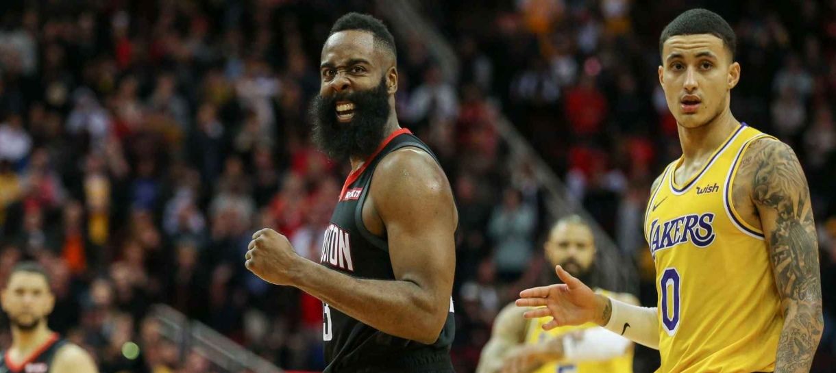 Lakers não mantém ritmo e perde para Rockets na prorrogação