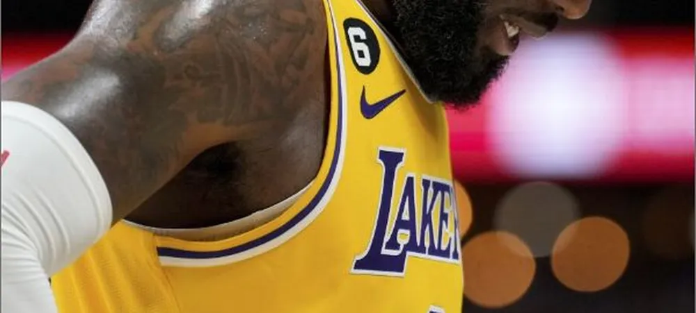 NBA: LeBron James pode precisar de cirurgia na offseason