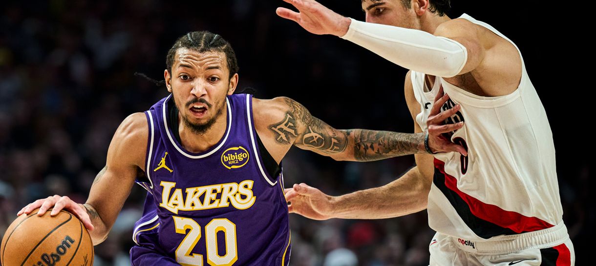 A partida absurda de Nick Smith Jr. em vitória épica do Lakers