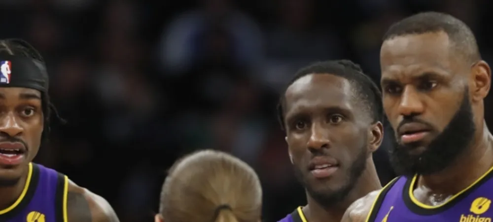Arbitragem da NBA explica decisão polêmica de arremesso de LeBron James na derrota do Lakers