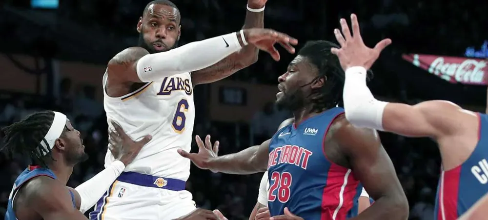 NBA: Lakers entra em quadra com reforços hoje contra o Pistons