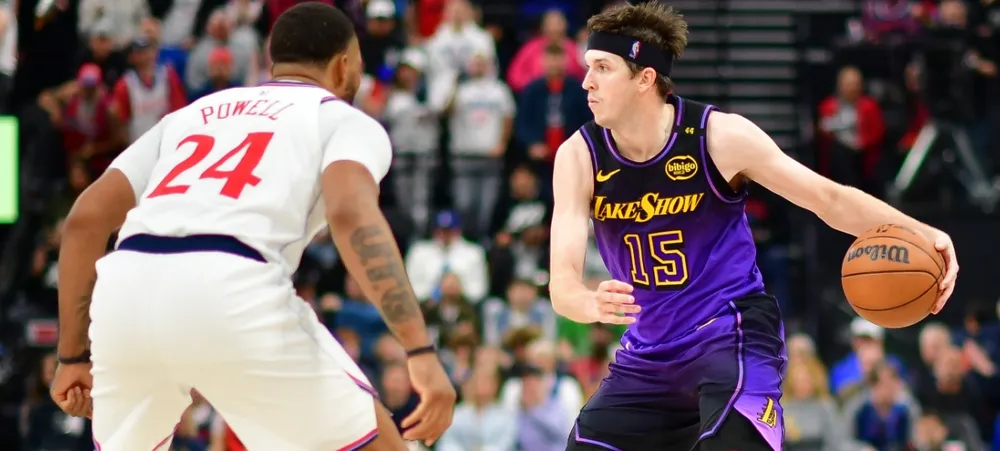 Austin Reaves quebra o silêncio sobre lesão sofrida em derrota do Lakers