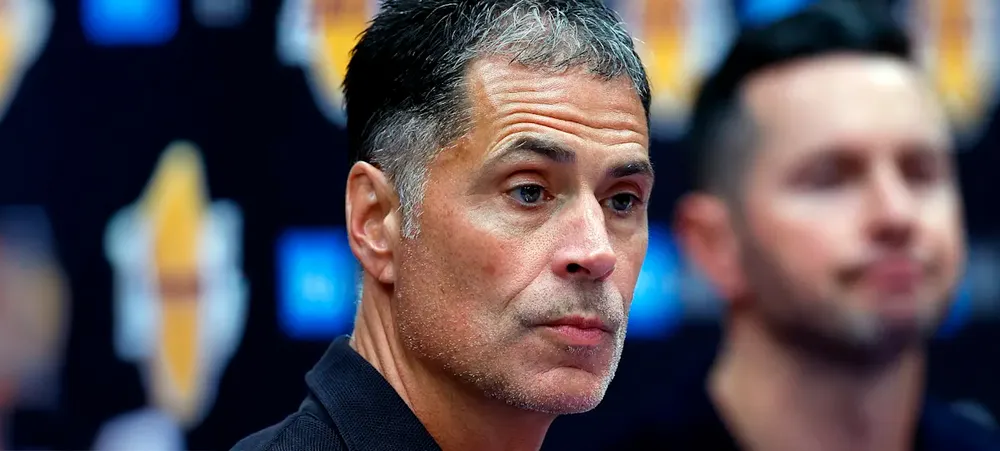 Ex-jogador do Lakers promete grande decisão em breve