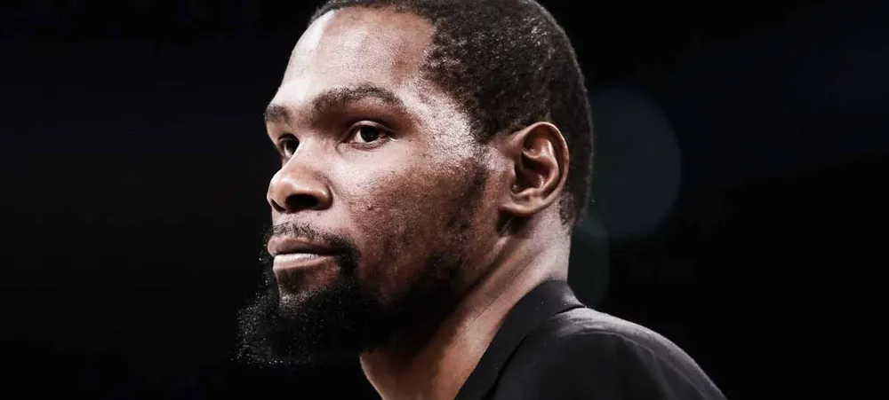 Kevin Durant quer se juntar a grupo seleto com LeBron e Kobe no NBA 2k22