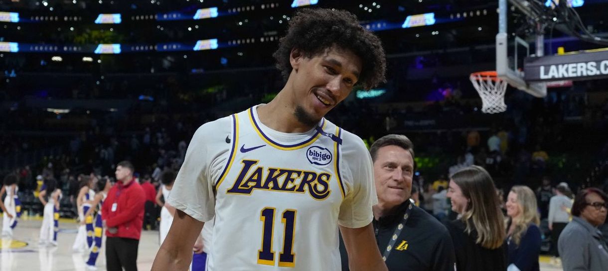 Lakers renova contrato de Jaxson Hayes com cláusula de estrela