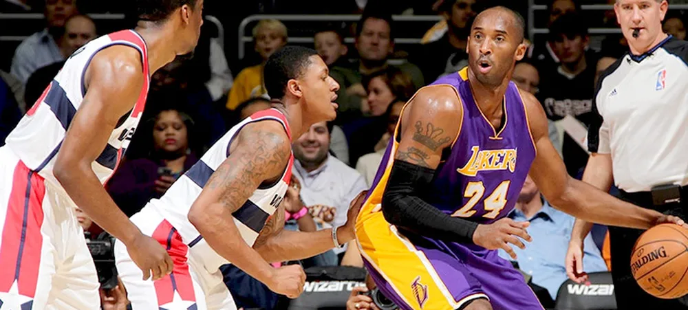 Embalado, Lakers encara Wizards em Washington
