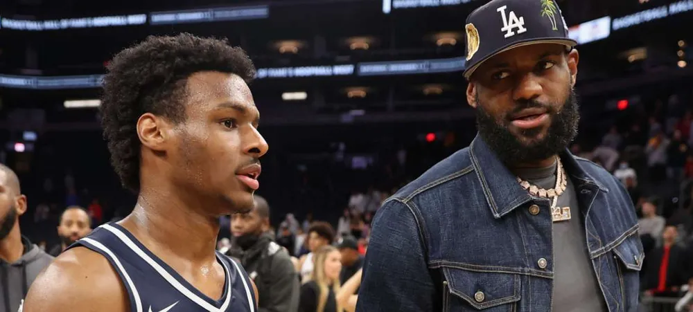 NBA: LeBron James manda recado após rumores sobre seu filho Bronny