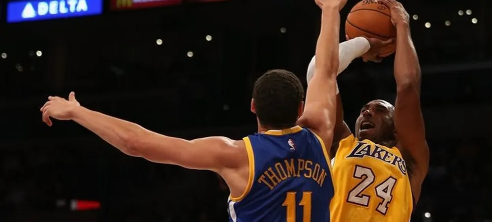 Pela segunda vitória, Lakers encara Warriors