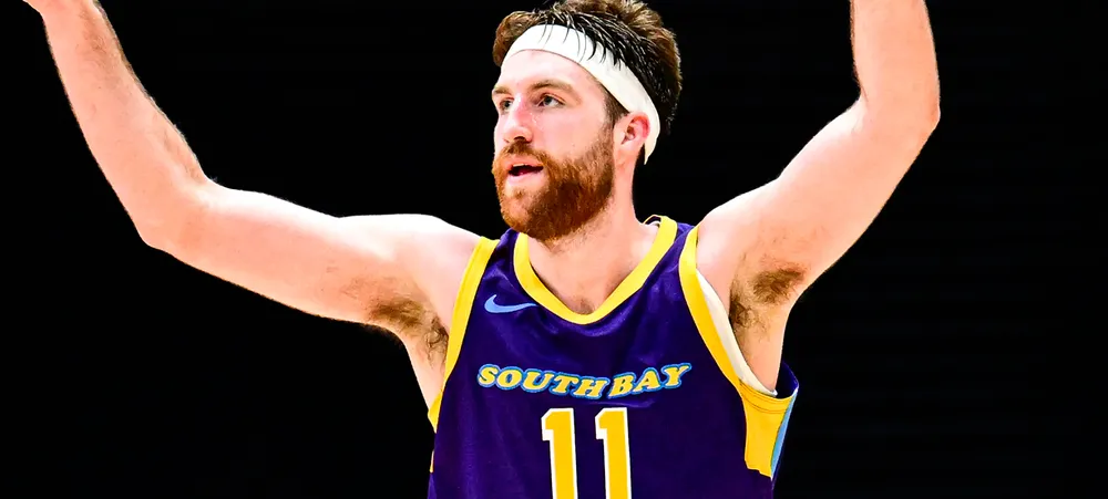 Lakers perto de assinar contrato two-way com Drew Timme