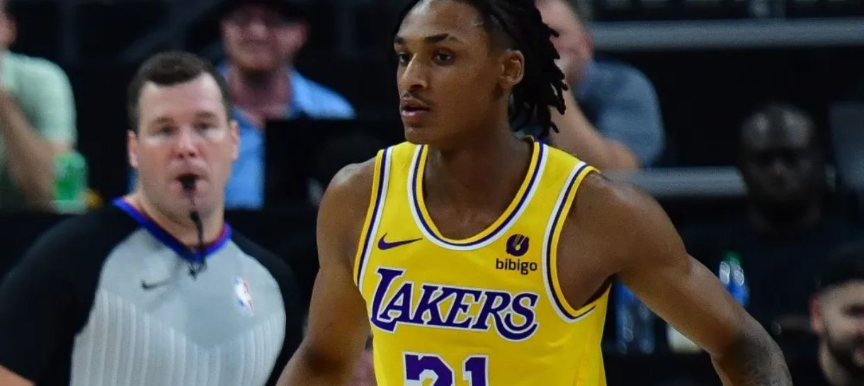 NBA: Lakers manda calouro para seu time da G-League