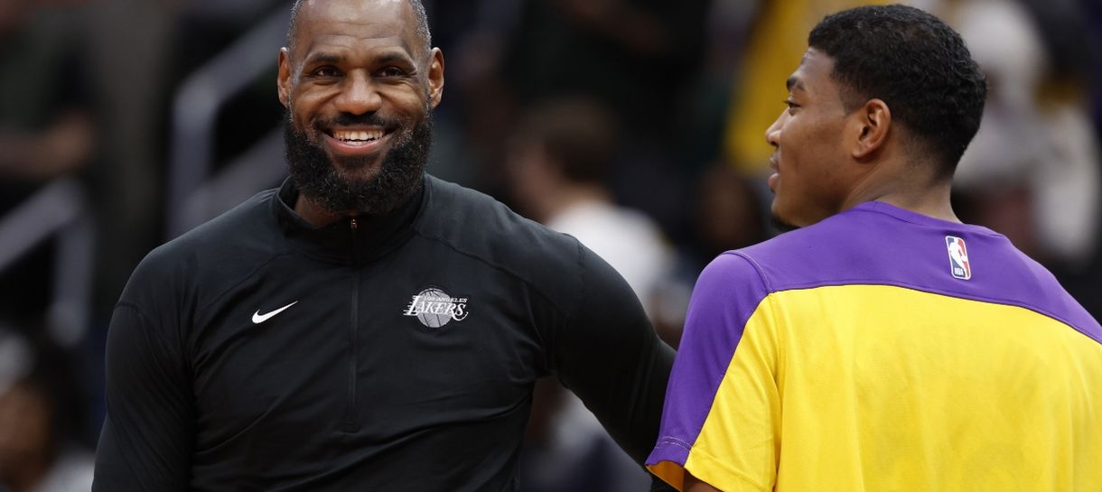 Lakers revela situação de lesões de LeBron James e Rui Hachimura