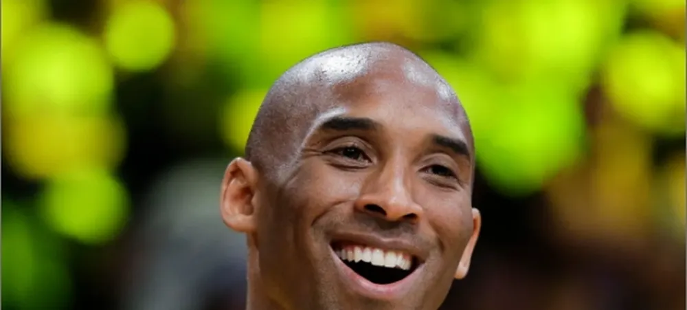 10 minutos de Kobe Bryant dominando a NBA