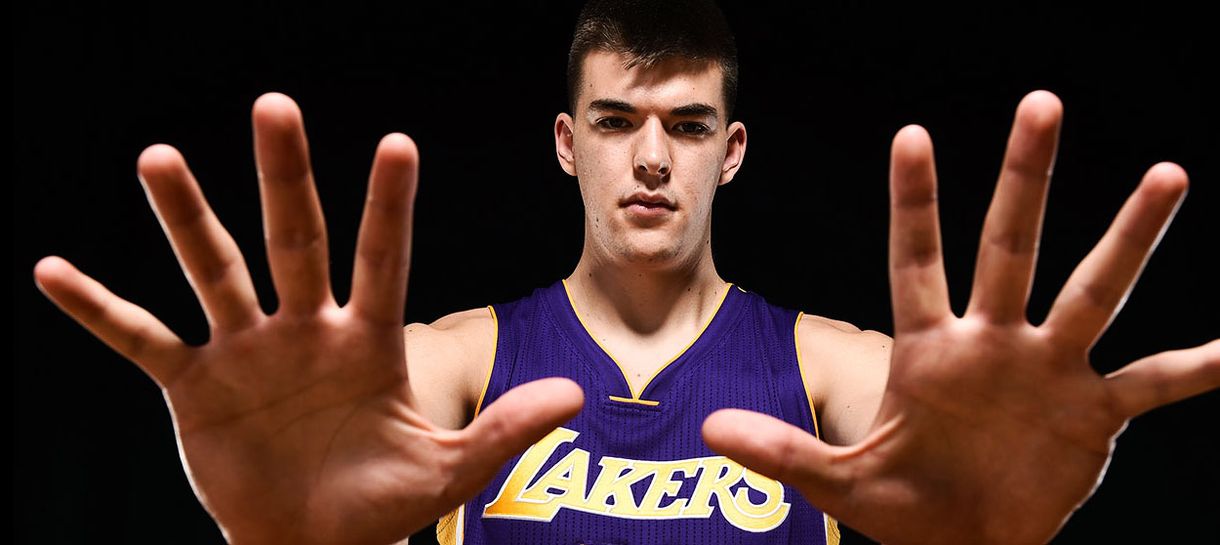 Ivica Zubac: Vale a pena apostar no seu desenvolvimento?