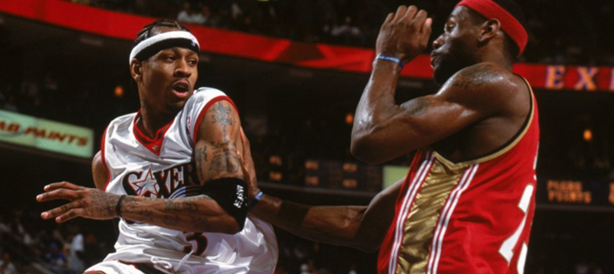 LeBron James não poupa palavras para falar de Allen Iverson e Stephen Curry