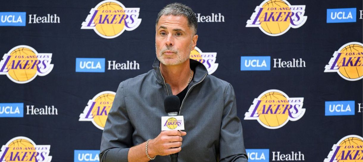Lakers faz nova contratação e fecha elenco para o Training Camp