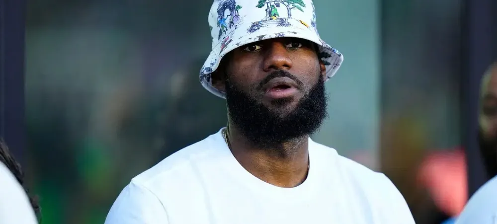 NBA: LeBron James curte a vida ao som dos Jackson 5