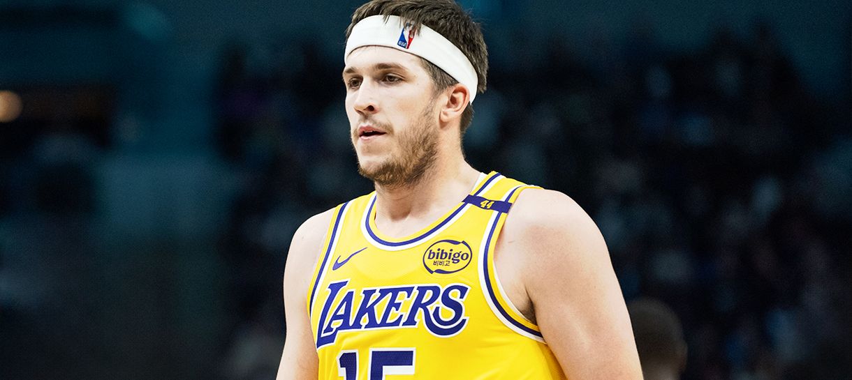 O que está realmente acontecendo com Reaves no Lakers?