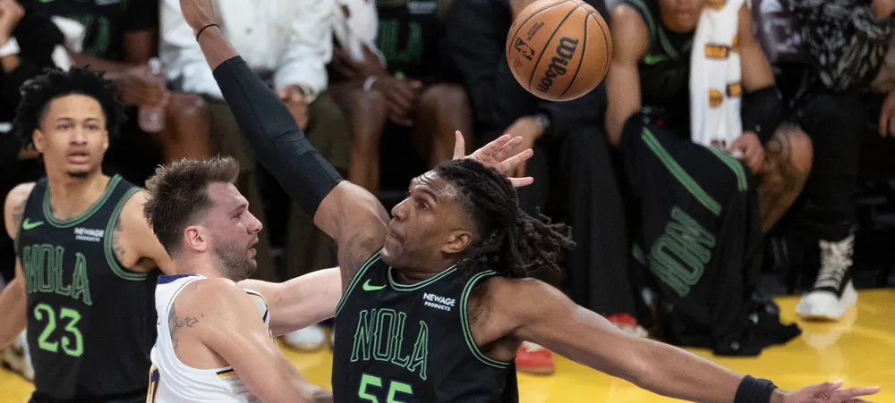 Looney revela a confiança do vestiário em Doncic