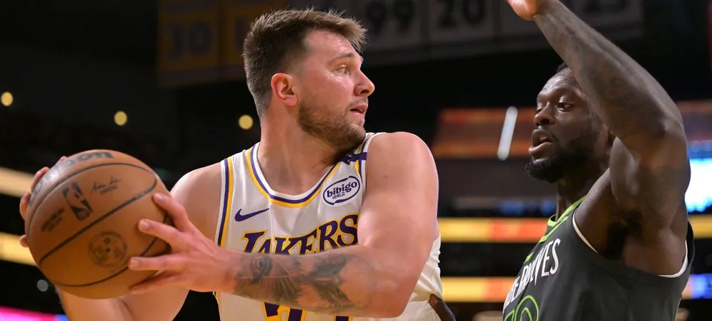 Playoffs NBA: Lakers passa vergonha ao perder por 22 para Timberwolves em casa