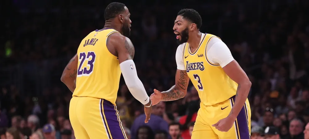 Lakers enfrenta Knicks no Madison Square Garden