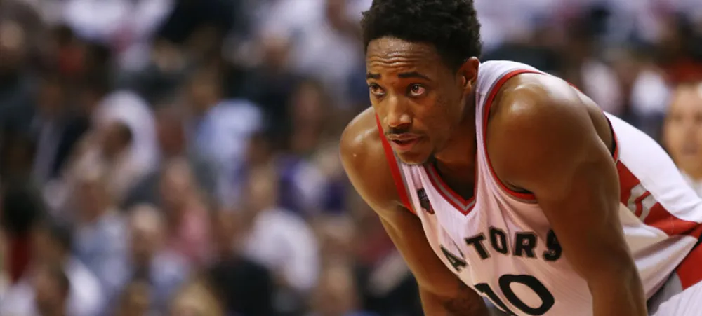 DeRozan diz que pensa em continuar no Raptors