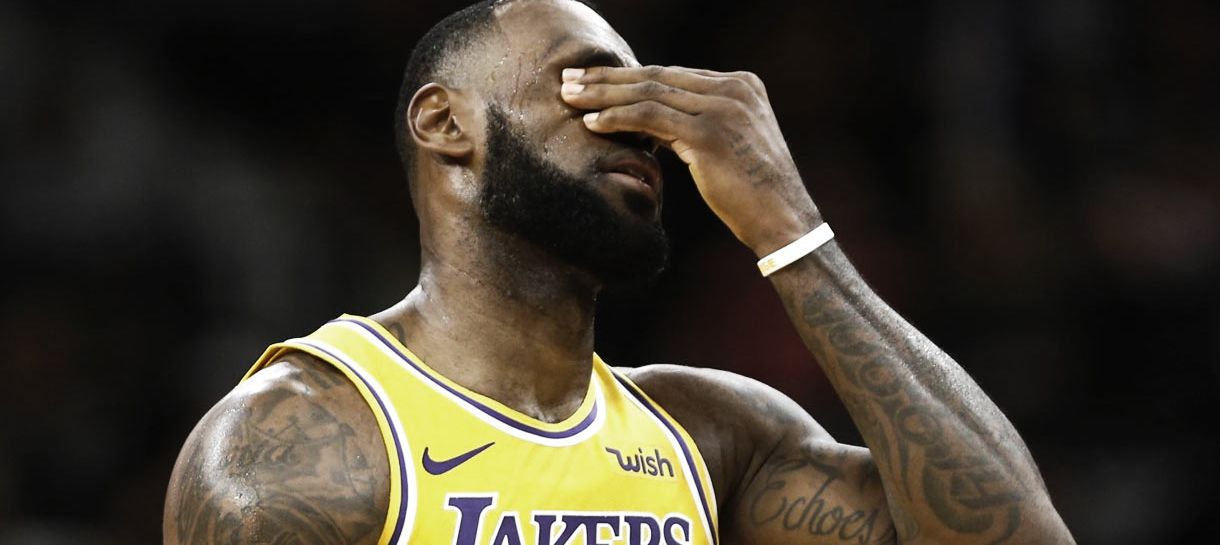 Ex-jogador do Lakers não acredita que o time vença o Suns e sugere reconstrução do elenco