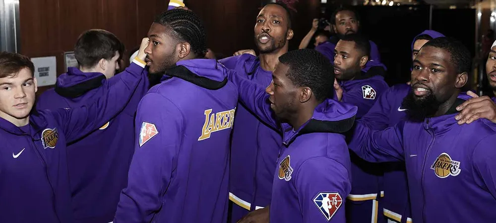 Malik Monk se destaca, mas Lakers perde para Nets em Los Angeles