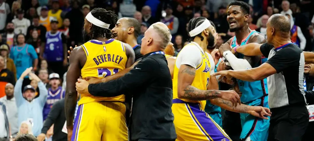 NBA: Com expulsão em quadra e muita luta, Lakers acaba derrotado em Phoenix
