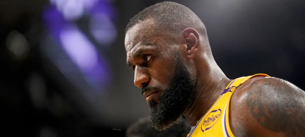 LeBron James faz reflexão sobre novo recorde de minutos na NBA