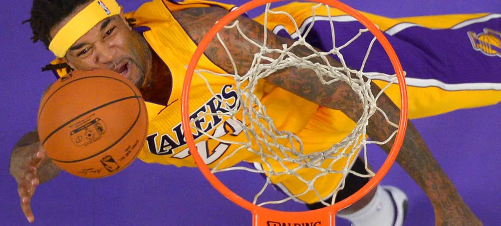 Lakers recebe Sixers em briga direta pelo Draft