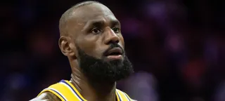 Após sair do Lakers, LeBron James aceita salário mínimo em novo time