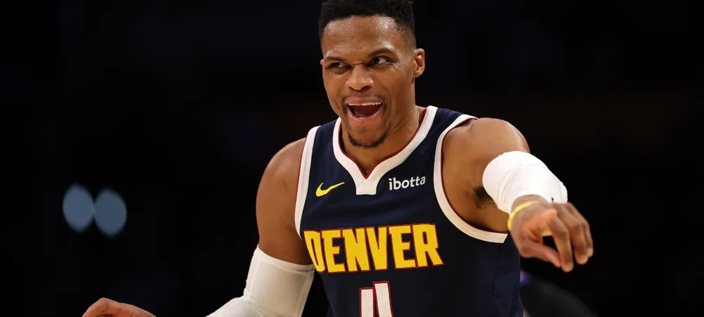 Russell Westbrook não se conteve ao vencer o Lakers no fim de semana