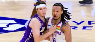Lakers perde segundo jogo para o Thunder e se complica nos Playoffs