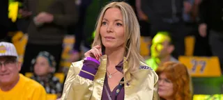 Urgente: Lakers demite irmãos Buss; apenas Jeanie sobrevive