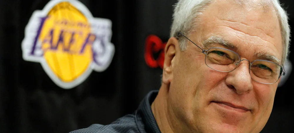 De acordo com Wojnarowski, Phil Jackson pode voltar ao Lakers