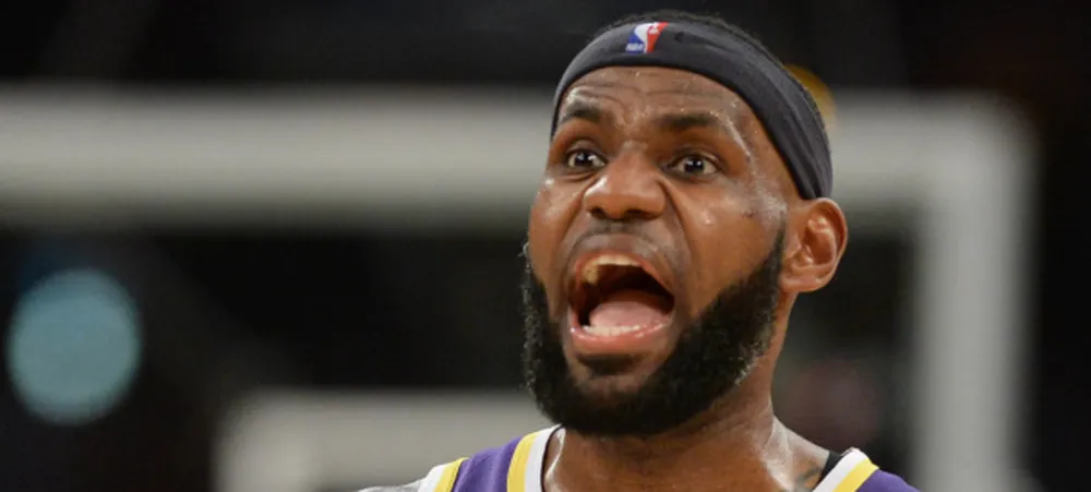 Lakers visita o Kings para entrar na briga por Playoffs