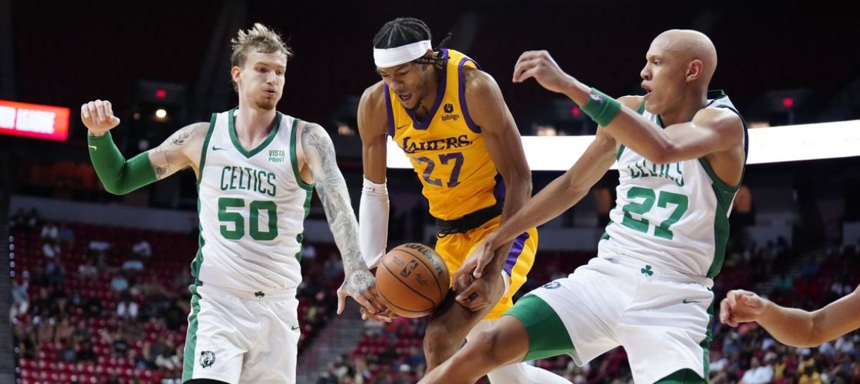 NBA: Lakers dispensa Cole Swider e adiciona novo jogador ao seu elenco