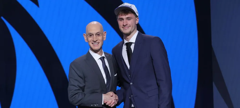 Draft NBA: Cooper Flagg vai usar mesmo número de lenda do Lakers