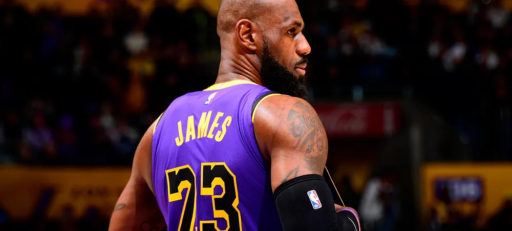 LeBron James nunca chegará aos pés de Kobe Bryant no Lakers