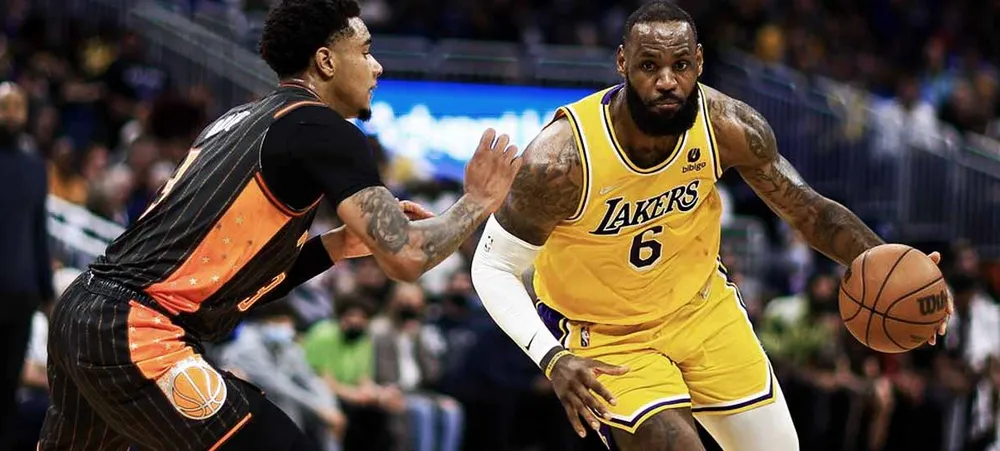 Lakers respira ao vencer o time de pior campanha da NBA