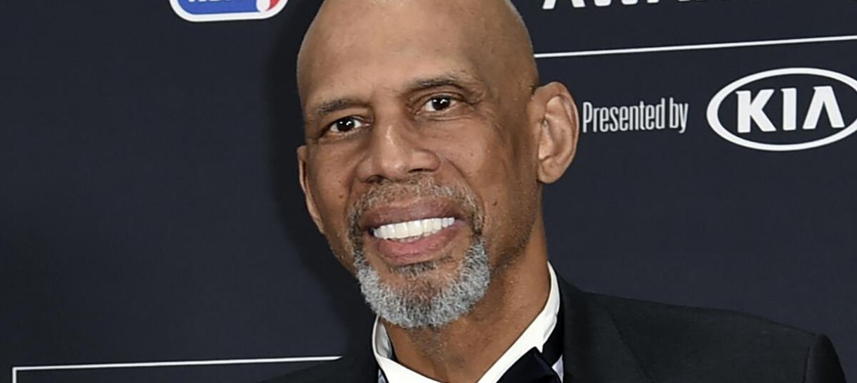 Kareem Abdul-Jabbar aponta o melhor armador da NBA de todos os tempos