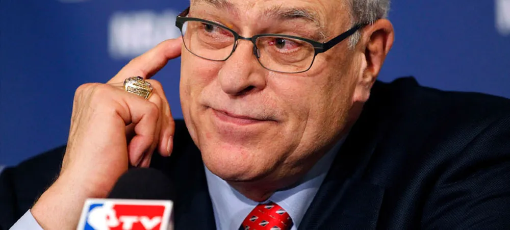 Phil Jackson critica estilo de jogo de LeBron