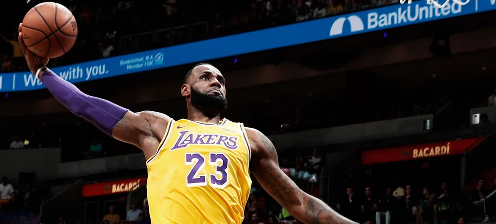 Confira lances da fantástica atuação de 51 pontos de LeBron James
