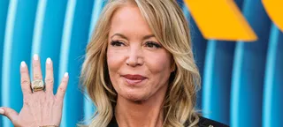 Contrato do Lakers tem regra que protege Jeanie Buss; entenda