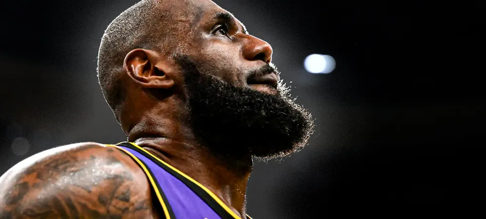 LeBron James gera polêmica com proposta de férias antes dos playoffs da NBA