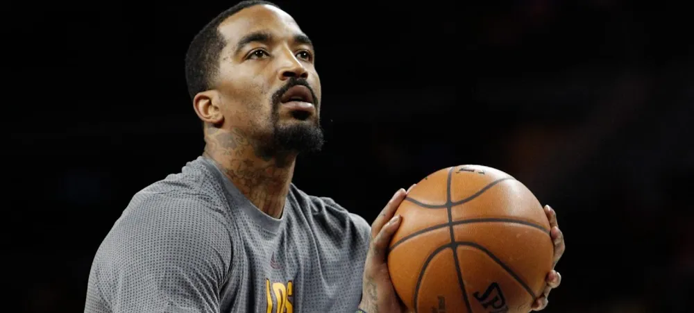 Lakers assina com JR Smith