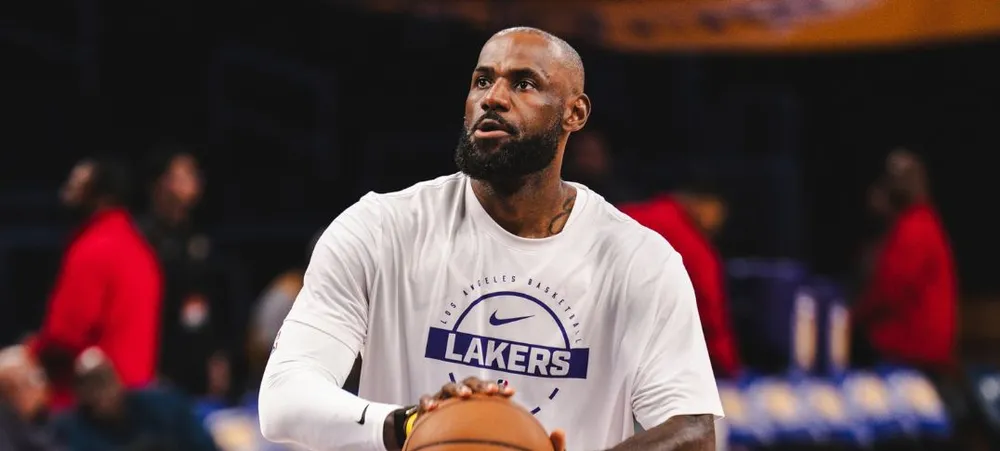 LeBron James manda recado a quem diz que Lakers é melhor sem ele