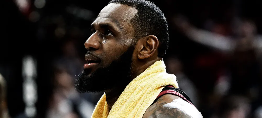 A primeira entrevista de LeBron James como um Laker