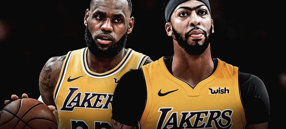 3 potenciais escalações do Lakers para a próxima temporada