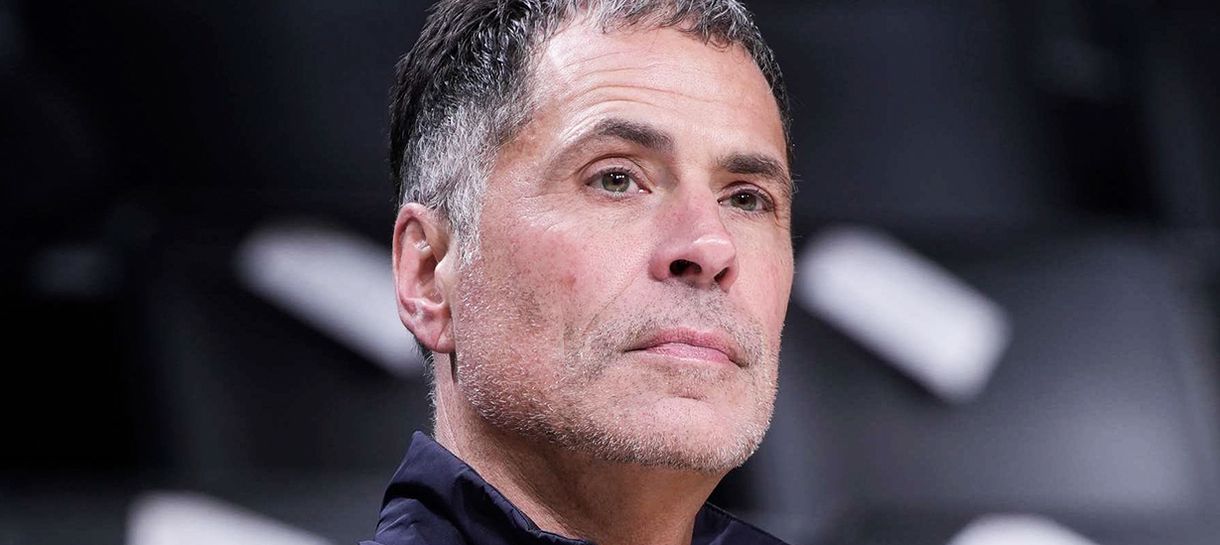 Lakers toma grande decisão sobre Rob Pelinka antes dos playoffs